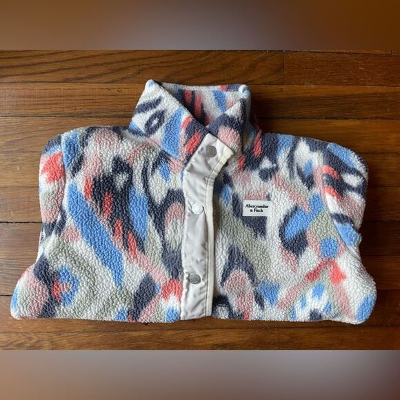 Abercrombie and fitch kids multicolor Sherpa jacket size 15/16 - Picture 4 of 13